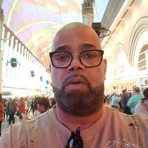 Meet your Posher, Jay